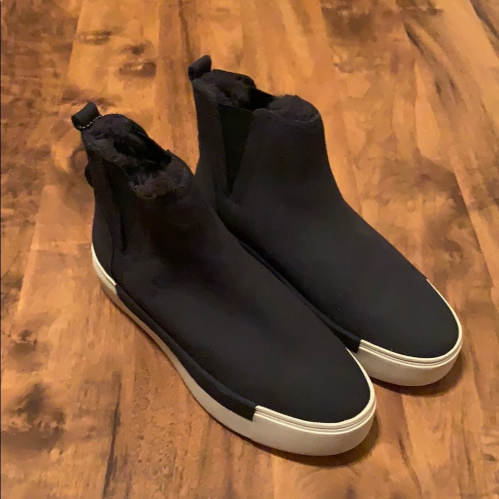 J/Slides sneakers